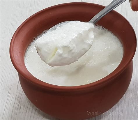 Curds can be made from cow, water buffalo, sheep/ewe, yak, reindeer, llama, camel, and goat's milk. A type of curd in Spain is made from ewe's milk. Curd is nutritious. According to Livestrong, “Four ounces of fresh cottage cheese or curd contains: 111 calories; 13 g protein, 5 g fat and 3 g carbohydrate in the form of lactose.